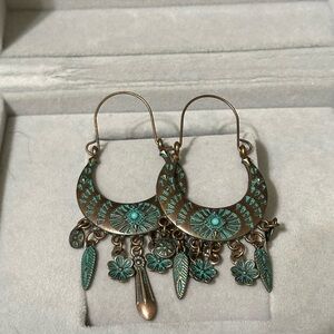 Boho Dangling Floral Feather Hoop Earrings